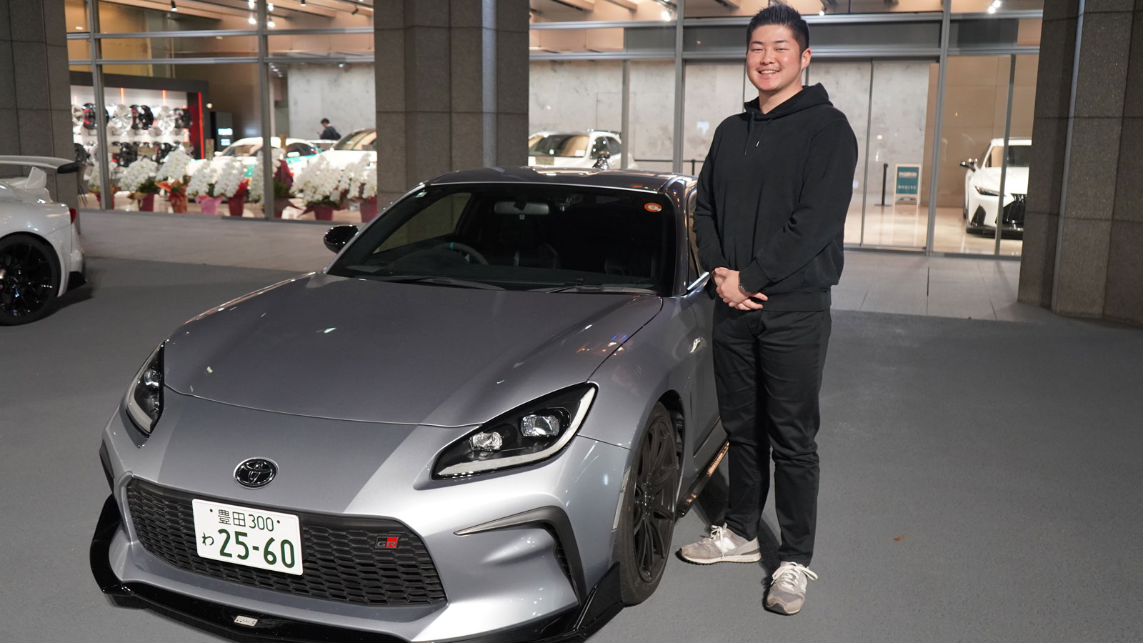 TOM'S仕様の86とお客様